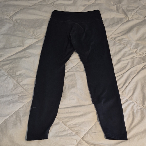 Nike Black Leggings with White Logo - Picture 5 of 5